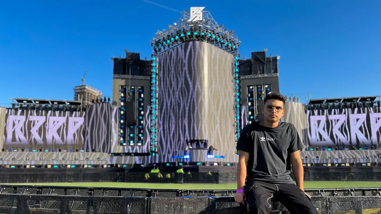 Foto durante los shows de Bizarrap en el Hipódromo de palermo. Buenos Aires, Argentina.