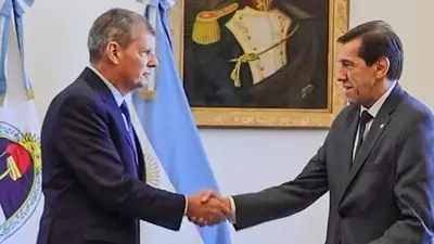 Otra renuncia golpea a Sadir: el conflicto policial en Jujuy se llevó puesto al Secretario de Seguridad Otra renuncia golpea a Sadir: el conflicto policial en Jujuy se llevó puesto al Secretario de Seguridad
