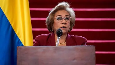 Ministros de Relaciones Exteriores y de Defensa de Colombia viajan a Caracas tras aplazamiento de encuentro presidencial Ministros de Relaciones Exteriores y de Defensa de Colombia viajan a Caracas tras aplazamiento de encuentro presidencial