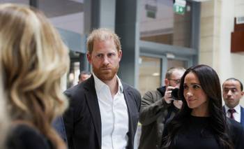 Nuevo libro sobre el príncipe Enrique es una "conspiración descabellada", según su portavoz | Reino