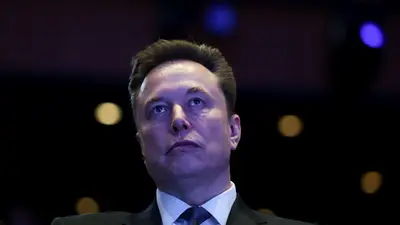 Musk dice que el megaproyecto de Tesla para fabricar chips de IA se pondrá en marcha en siete días Musk dice que el megaproyecto de Tesla para fabricar chips de IA se pondrá en marcha en siete días