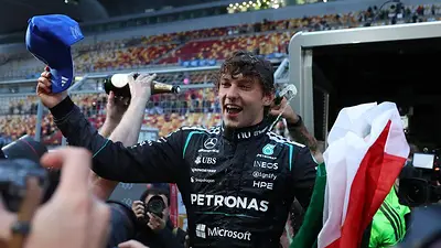 Antonelli logra su primera victoria en la F1, liderando doblete de Mercedes en China Antonelli logra su primera victoria en la F1, liderando doblete de Mercedes en China