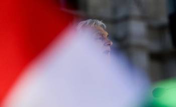 Partidos húngaros organizan grandes mítines antes de elecciones del 12 de abril | A