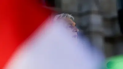 Partidos húngaros organizan grandes mítines antes de elecciones del 12 de abril Partidos húngaros organizan grandes mítines antes de elecciones del 12 de abril