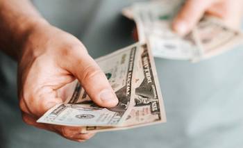 Cómo comprar el dólar más barato del mercado esta semana | Dólar