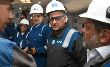 YPF y SLB recorrieron operaciones en Loma Campana y refuerzan su alianza en Vaca Muerta | Vaca muerta