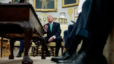 Trump pospone viaje a Pekín por la guerra con Irán Trump pospone viaje a Pekín por la guerra con Irán