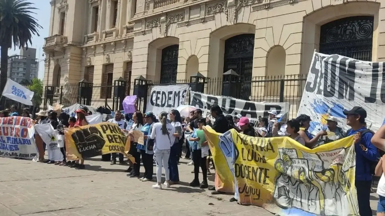 Duras críticas a Sadir por su ajuste salarial a los trabajadores: "Afecta a miles de familias"