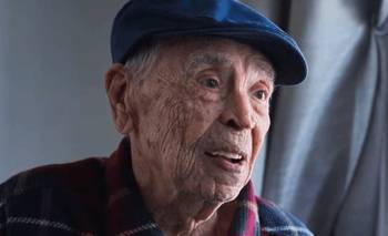 Tiene 111 años y revela su secreto: los 3 alimentos que nunca faltan en su mesa | Salud