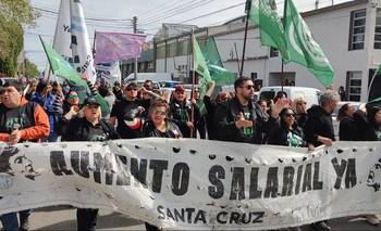 El Frente Sindical de Santa Cruz rechazó la ley de Emergencia Económica de Vidal | Santa cruz 