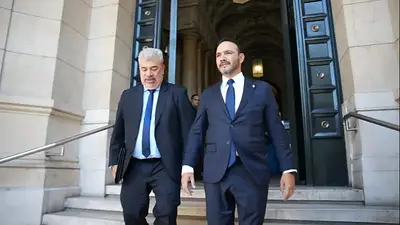 Tras apoyar la reforma laboral, Valdés busca apoyo de Milei para avanzar con regalías hidroeléctricas Tras apoyar la reforma laboral, Valdés busca apoyo de Milei para avanzar con regalías hidroeléctricas