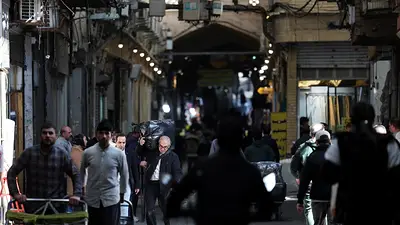 La guerra llega al Gran Bazar de Teherán: los precios se disparan y las tiendas cierran La guerra llega al Gran Bazar de Teherán: los precios se disparan y las tiendas cierran