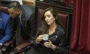 "La querían sentar con Adorni": Villarruel se despega de la crisis de LLA | Homenaje al papa francisco 