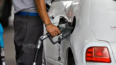 Casi un tercio del precio de los combustibles se va en impuestos nacionales que no regresan a La Rioja Casi un tercio del precio de los combustibles se va en impuestos nacionales que no regresan a La Rioja