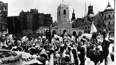 Recuperación democrática. Recuperación democrática.