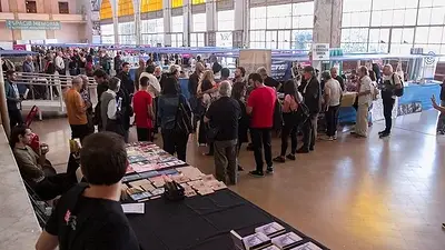 Llega la Feria del Libro de Derechos Humanos con entrada gratuita, invitados internacionales y más de 100 editoriales. Llega la Feria del Libro de Derechos Humanos con entrada gratuita, invitados internacionales y más de 100 editoriales.
