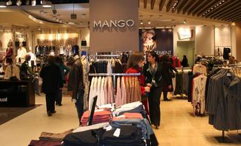 Vuelve una marca de indumentaria europea al país: tendrá cinco locales  | Indumentaria