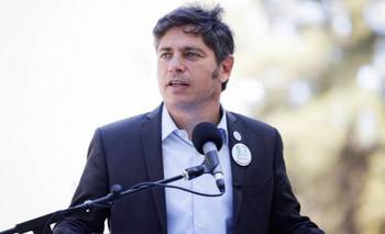 Kicillof inauguró una nueva red de distribución de agua potable en la Isla Martín García | Axel kicillof 