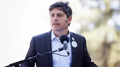 Kicillof inauguró la nueva red de distribución de agua potable en la Isla Martín García y recorrió la Usina Eléctrica Kicillof inauguró la nueva red de distribución de agua potable en la Isla Martín García y recorrió la Usina Eléctrica