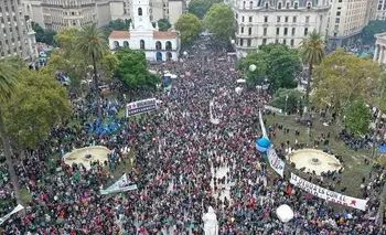 A qué hora es la marcha del martes 24 de marzo en Plaza de Mayo por el Día de la Memoria | Día de la memoria 