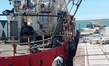 Trabajadores amenazan con paralizar la actividad de un puerto por las medidas de Vidal | Santa cruz 