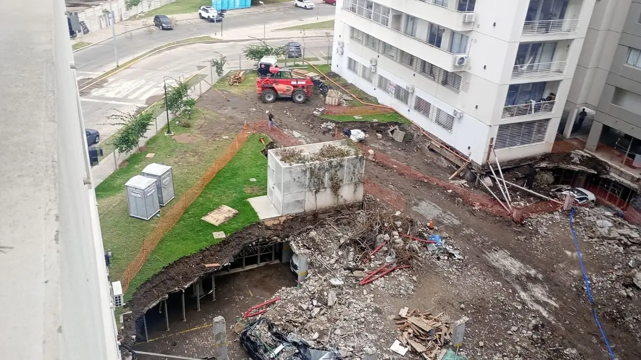 Derrumbe en Parque Patricios: imputaron a siete directivos de la constructora a cargo