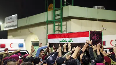 Al menos 10 muertos tras un ataque aéreo a una base de las FMP chiitas en Irak Al menos 10 muertos tras un ataque aéreo a una base de las FMP chiitas en Irak