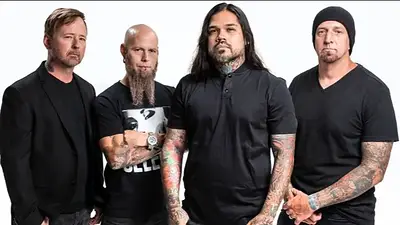 Drowning pool Drowning pool