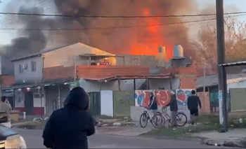 Incendio en Merlo: la hipótesis sobre el posible origen del fuego | Incendio