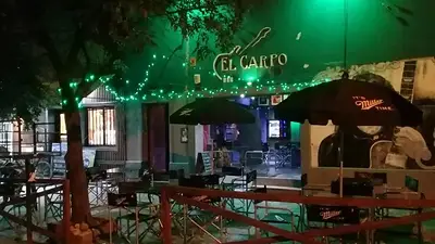 Sin respuestas de Zdero, bares y hoteles de Resistencia intentan sobrevivir a la crisis: "Recesión" Sin respuestas de Zdero, bares y hoteles de Resistencia intentan sobrevivir a la crisis: "Recesión"