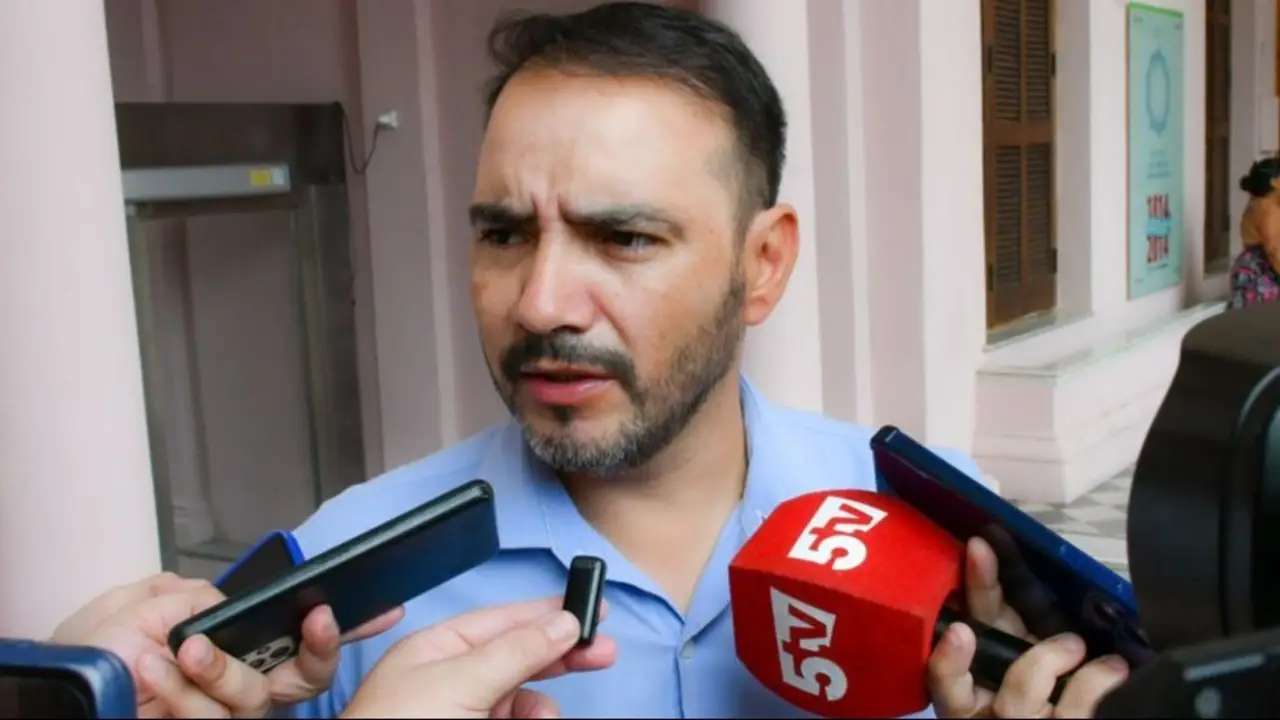 Tras el conflicto docente en Corrientes, renunció el ministro de Economía y Valdés admitió errores en su gestión