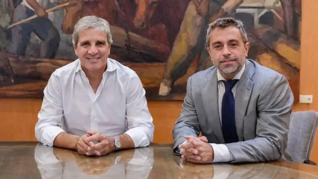 Calculadora oficial: cuánto hay que ganar para acceder a un crédito del Banco Nación como los funcionarios de Milei
