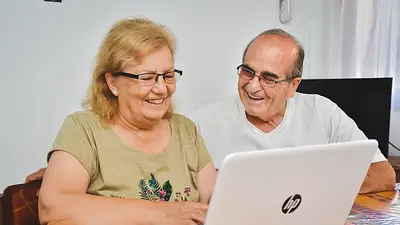 Jubilados sonriendo Jubilados sonriendo