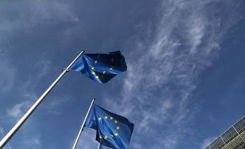 La UE acuerda multar a las plataformas en internet que importen productos peligrosos | Ue