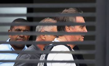 Bolsonaro es dado de alta y puesto bajo arresto domiciliario en Brasil | Brasil 