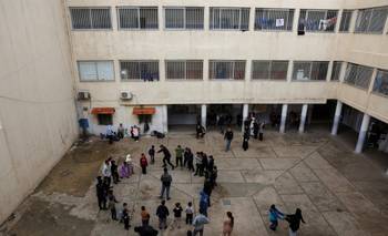 ONU dice que órdenes de evacuación israelíes desplazaron a 370.000 niños en el Líbano | Crisis