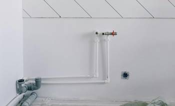 Cuánto cobra un plomero en marzo 2026 | Salarios