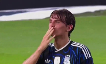 Video: el golazo de Nicolás Paz de tiro libre para la Selección Argentina vs Mauritania | Selección argentina