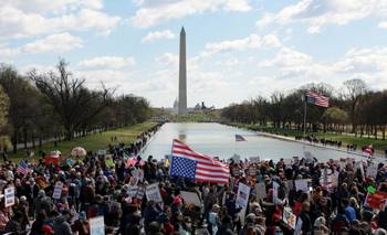 Millones de personas participaron de las protestas contra Trump en EE.UU y en el mundo | Donald trump