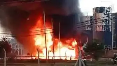 Murió un operario y otro resultó herido por un incendio en Pilar Murió un operario y otro resultó herido por un incendio en Pilar