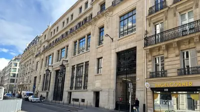 Francia detiene a otros dos sospechosos en relación con atentado frustrado contra Bank of America en París Francia detiene a otros dos sospechosos en relación con atentado frustrado contra Bank of America en París