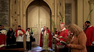 Policía israelí impide a un cardenal católico acceder al Santo Sepulcro de Jerusalén el Domingo de Ramos Policía israelí impide a un cardenal católico acceder al Santo Sepulcro de Jerusalén el Domingo de Ramos