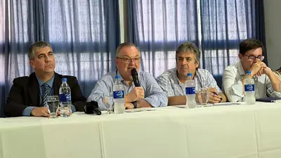 Las autoridades provinciales dieron detalles del tiroteo en Santa Fe: "No hay palabras ni actos" Las autoridades provinciales dieron detalles del tiroteo en Santa Fe: "No hay palabras ni actos"