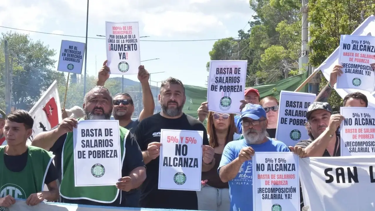 Tensión en San Luis: en el marco de la apertura de sesiones legislativas, ATE endurece medidas contra Poggi