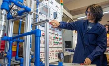 Cuáles son los cursos y equipos que ofrece el Instituto Vaca Muerta de YPF | Ypf