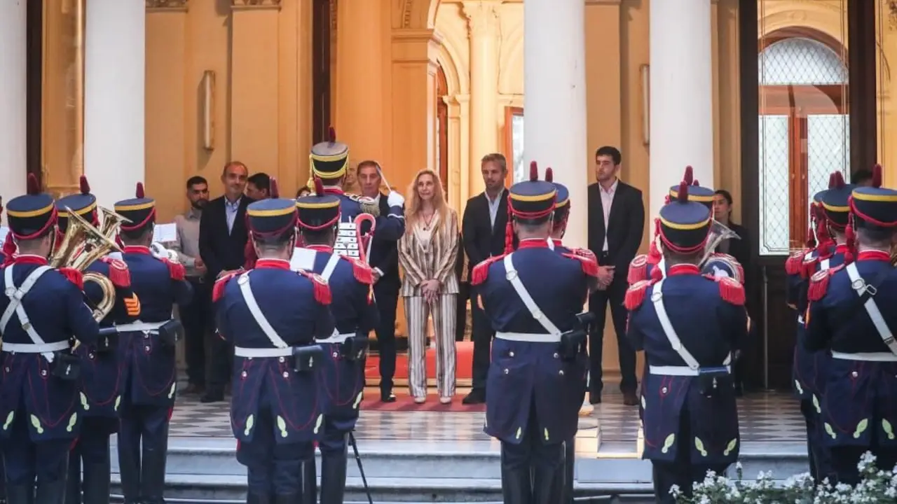 Karina Milei usó la orquesta de Granaderos para celebrar su cumpleaños con éxitos de ABBA