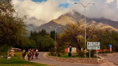 La escapada "antiestrés" a pocas horas de Buenos Aires: el paraíso de montaña ideal para silenciar la mente La escapada "antiestrés" a pocas horas de Buenos Aires: el paraíso de montaña ideal para silenciar la mente