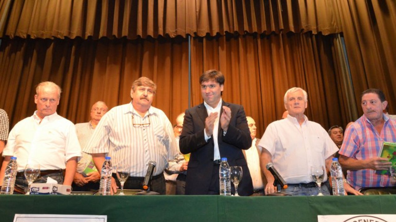 Tras el paro por Ganancias, Bossio sumó el apoyo de la CGT de Caló a su candidatura