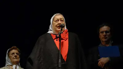 Hebe de Bonafini apoyó a Máximo: "A la oposición le agarró miedo" Hebe de Bonafini apoyó a Máximo: "A la oposición le agarró miedo"