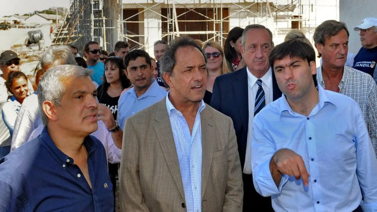 Scioli se mostró con Bossio y Domínguez